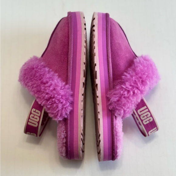 UGG Funkette Big Girls Pink Fluffy Fur Slide Slippers Indoor Outdoor Size 5 or 6 - Picture 11 of 15